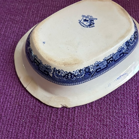 Antique 1911 Semi-Vitireous Buffalo Pottery Blue Willow...